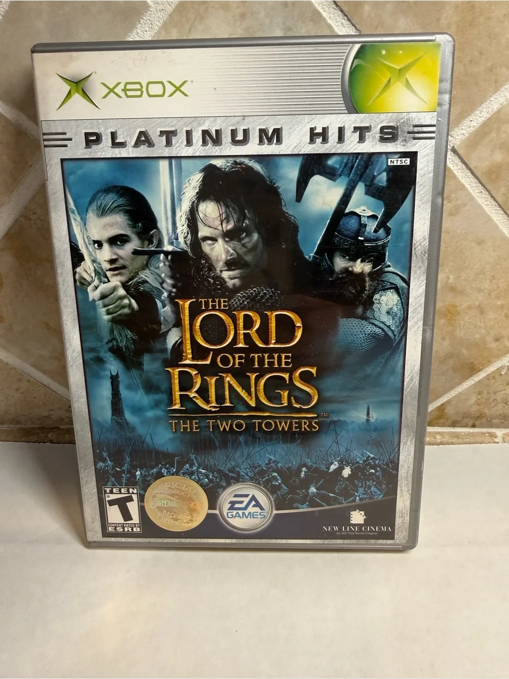 The Lord of the Rings The Two Towers Xbox Platinum Hits CIB w/ Manual 2002